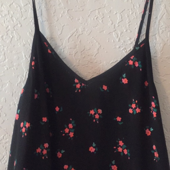 Shirt - Picture 2 of 5